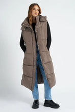 Load image into Gallery viewer, MINK LONGLINE PUFFER GILET