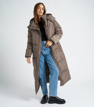 Load image into Gallery viewer, MINK MAXI PUFFER COAT