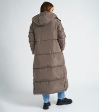 Load image into Gallery viewer, MINK MAXI PUFFER COAT