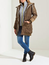 Load image into Gallery viewer, Long Padded Winter Coat