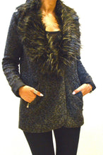 Load image into Gallery viewer, Boucle Boyfriend Style Coat Faux With Fur Detachable Collar