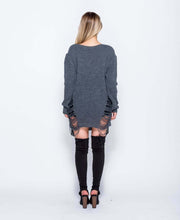 Load image into Gallery viewer, Knitted Long Sleeve One Size Long Jumper In 3 Colours
